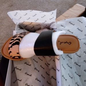 Qupid Athena style sandals